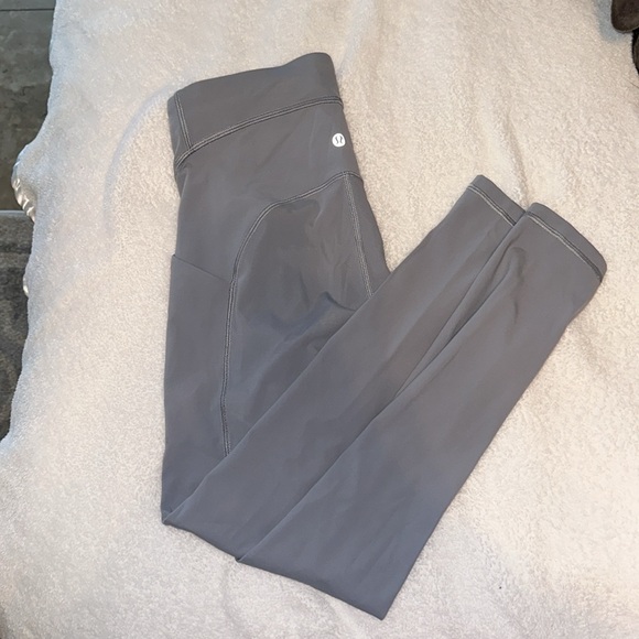 Lululemon leggings - Picture 2 of 4